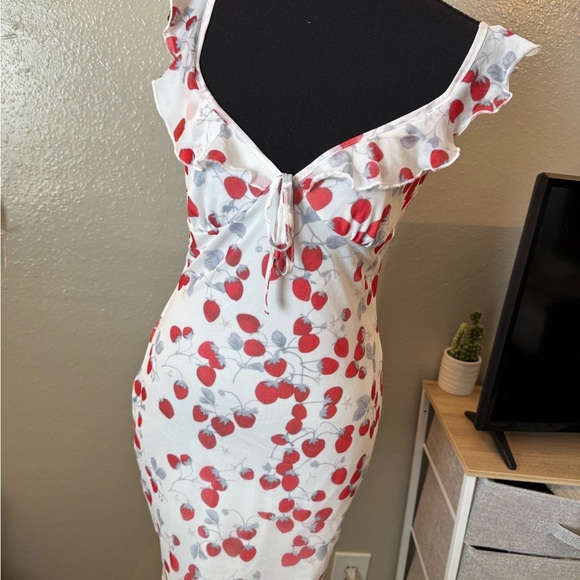 Dresses & Skirts - White Cherry Print Tie-Front Midi Dress